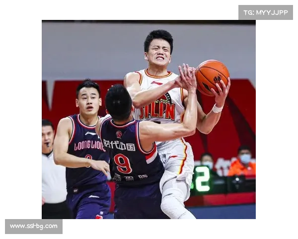 浙江队重点补强中场，被视作有望搅局的黑马球队。